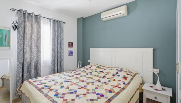 Odsprzedaż - Apartment - Torrevieja