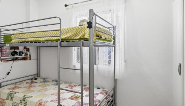 Odsprzedaż - Apartment - Torrevieja