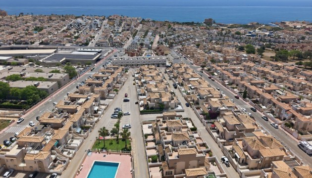 Odsprzedaż - Apartment - Torrevieja
