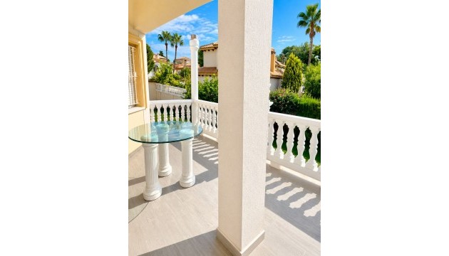 Wiederverkauf - Detached Villa - Orihuela - La Zenia