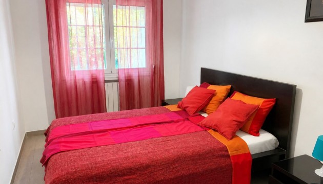 Wiederverkauf - Detached Villa - Orihuela - La Zenia
