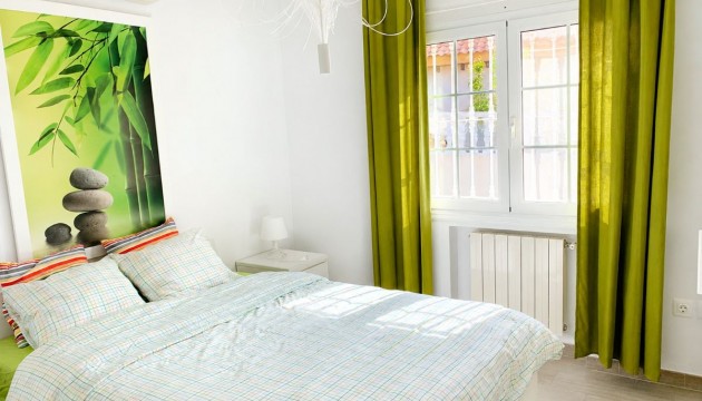 Wiederverkauf - Detached Villa - Orihuela - La Zenia