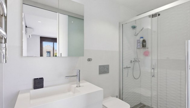 Herverkoop - Apartment - Orihuela
