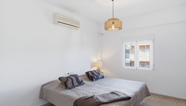 Перепродажа - Квартира - Orihuela