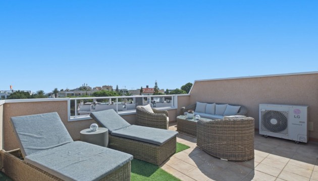 Videresalg - Studio - Torrevieja