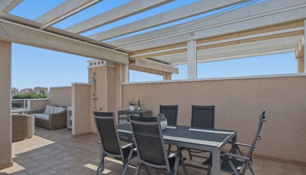 Videresalg - Studio - Torrevieja