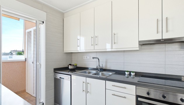 Odsprzedaż - Apartment - Torrevieja