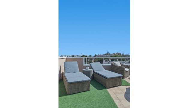 Odsprzedaż - Apartment - Torrevieja