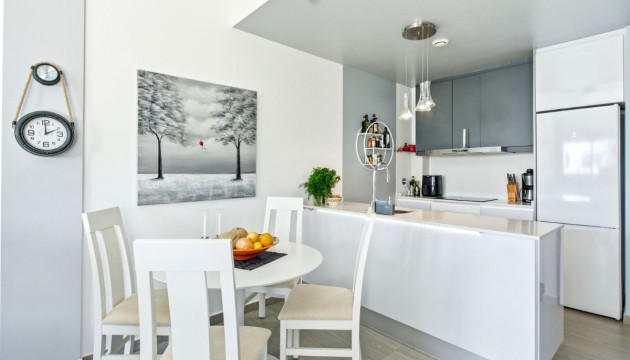 Odsprzedaż - Apartment - Torrevieja - Punta Prima