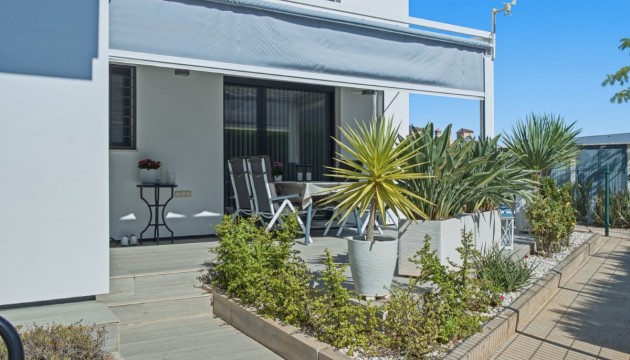 Odsprzedaż - Apartment - Torrevieja - Punta Prima