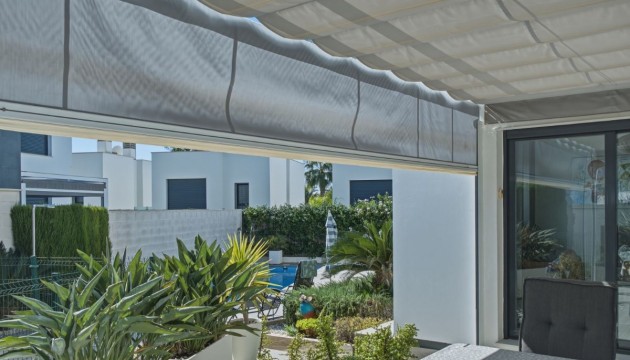Odsprzedaż - Apartment - Torrevieja - Punta Prima