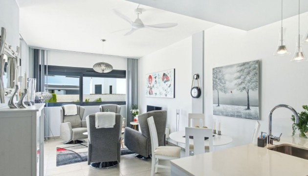 Odsprzedaż - Apartment - Torrevieja - Punta Prima