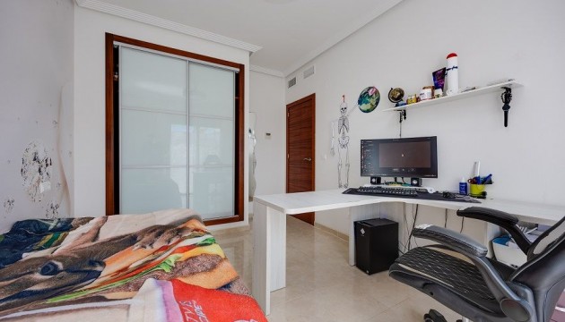 Videresalg - Tosidig - Orihuela