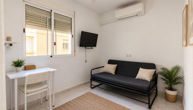 Wiederverkauf - Bungalow - Torrevieja - La Siesta - El Salado -  Torreta