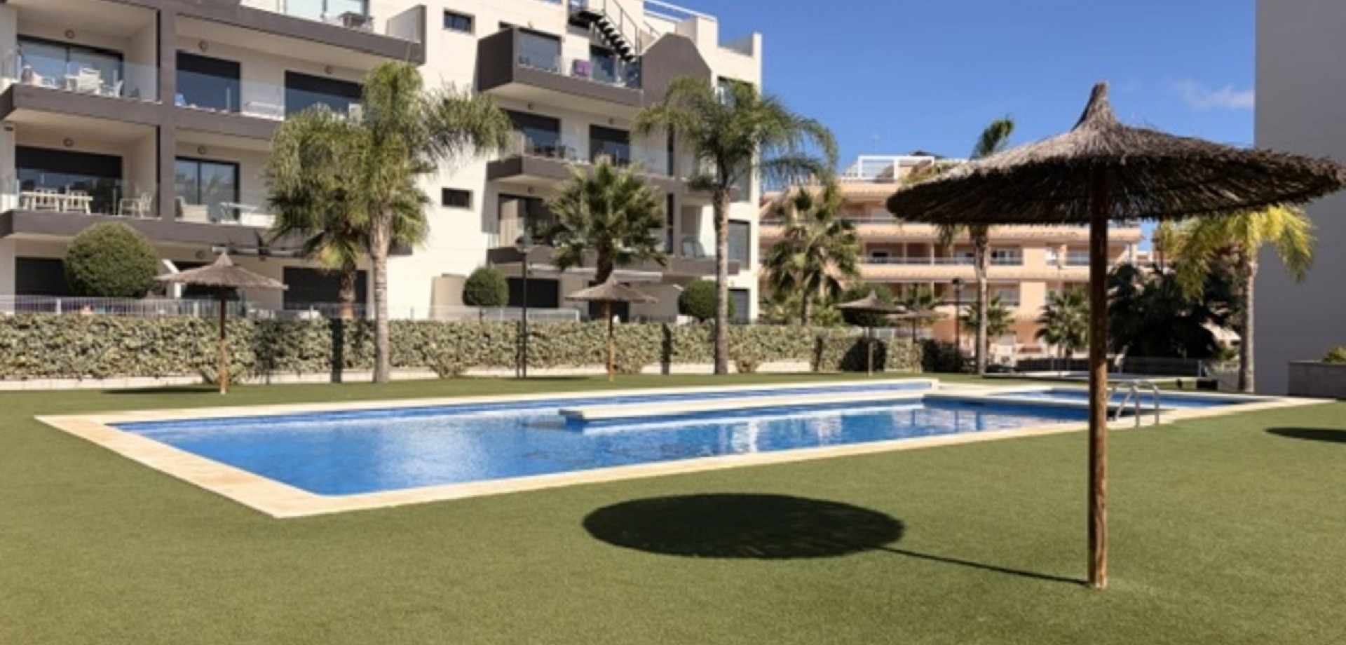 Apartment in Villamartin - Image 3