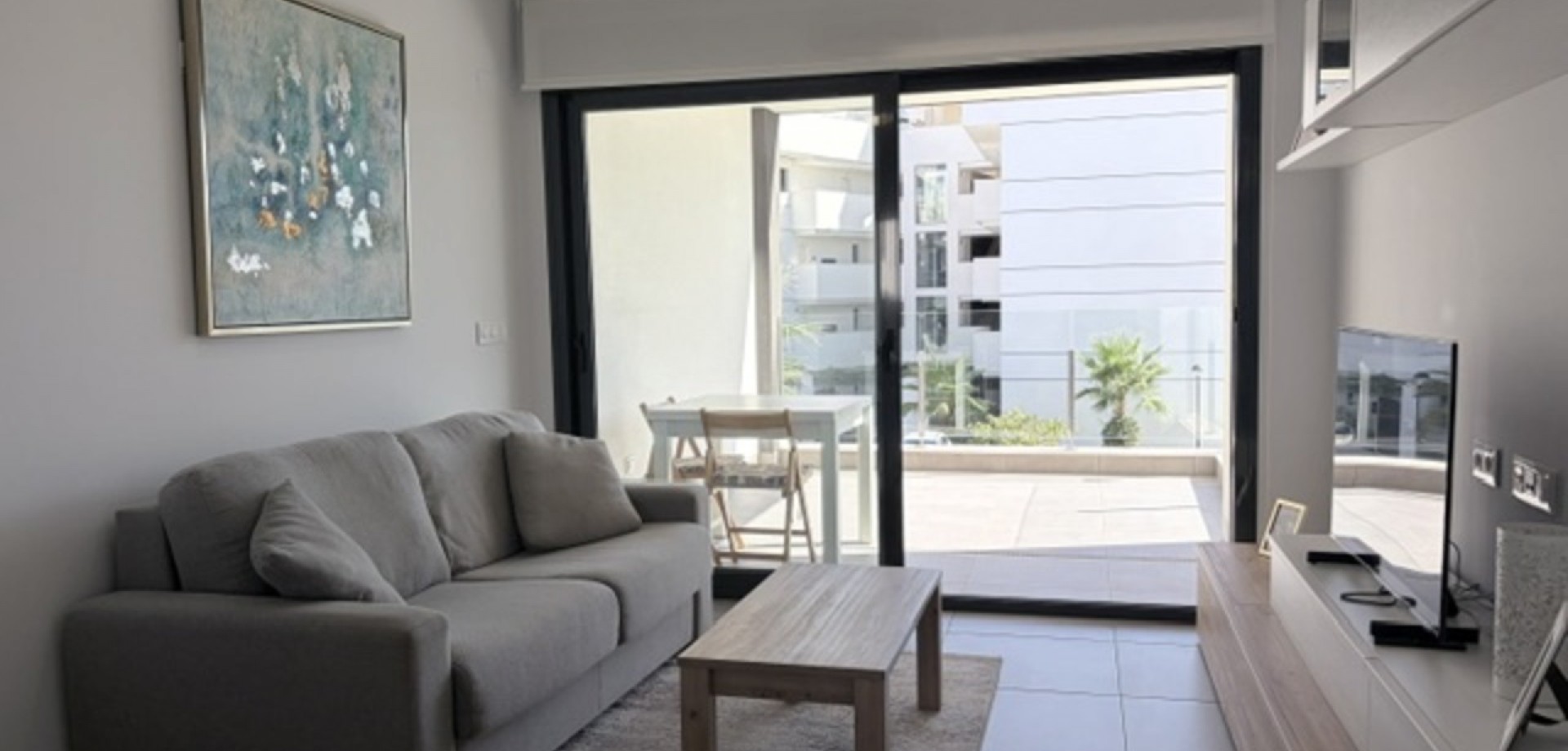 Apartment in Villamartin - Image 4
