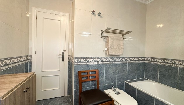 Wiederverkauf - Detached Villa - Orihuela Costa - Villamartín