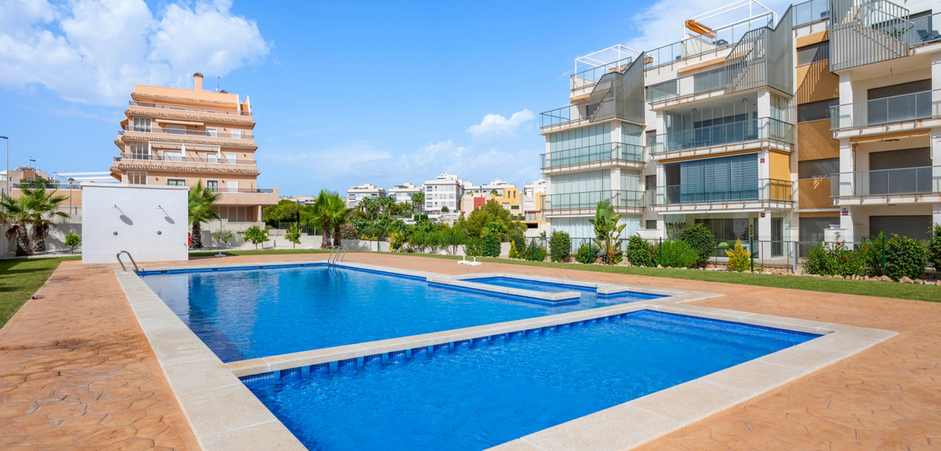 Apartment in Villamartin - Image 4