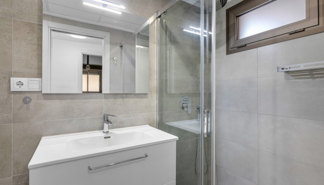 Reventa - Apartamento - Orihuela Costa - Villamartín