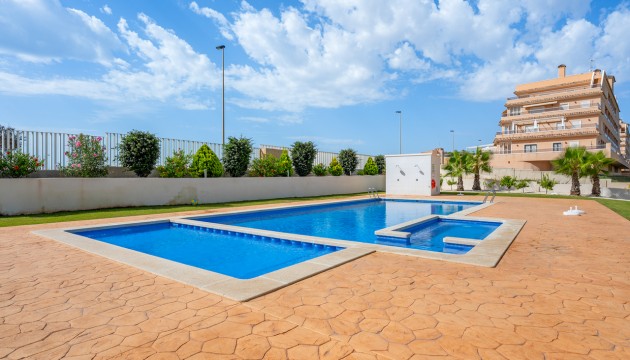 Reventa - Apartamento - Orihuela Costa - Villamartín
