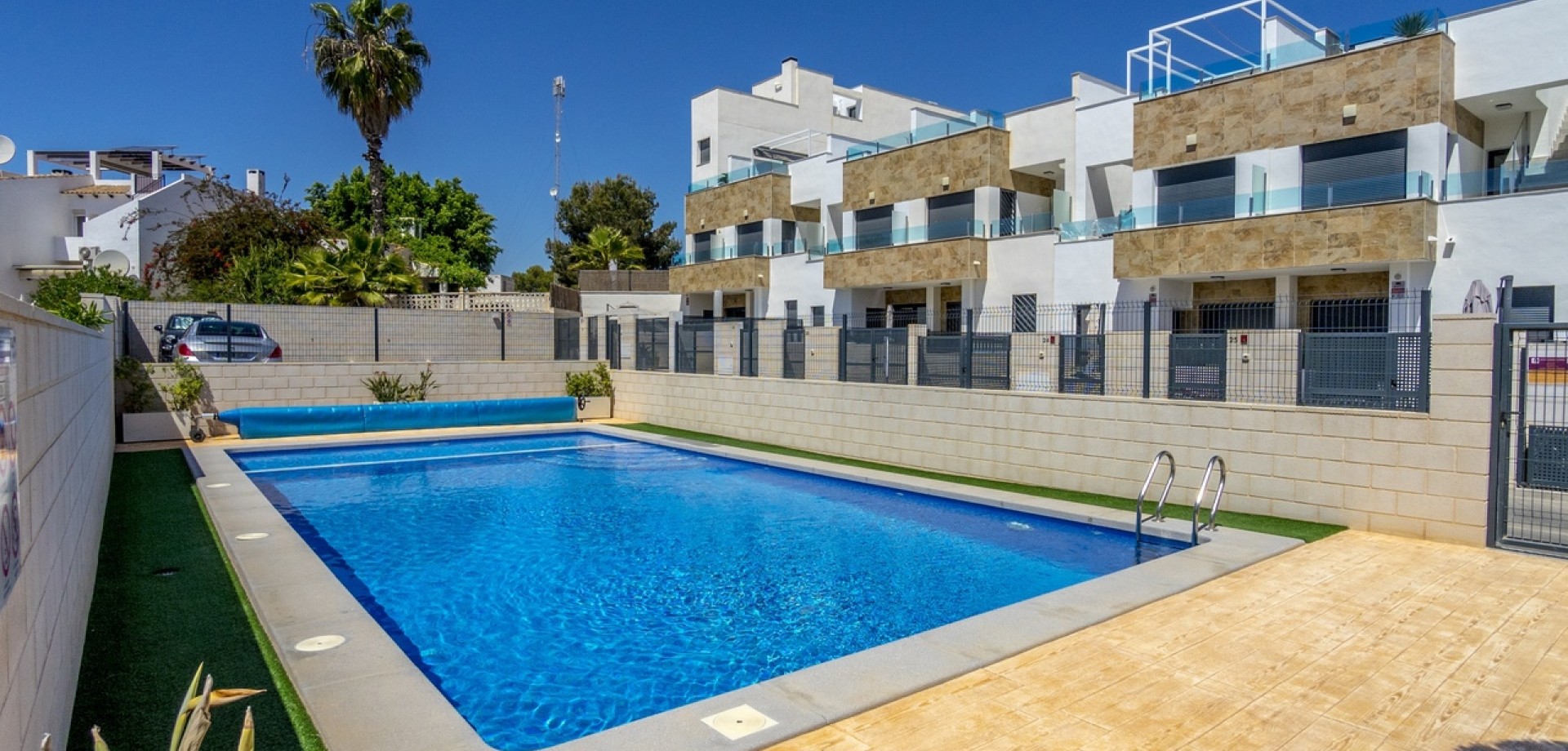 House in Villamartin - Image 2