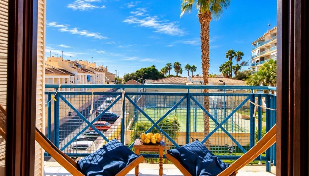 Odsprzedaż - Apartment - Torrevieja - Nueva Torrevieja - Aguas Nuevas