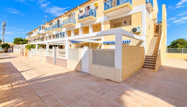 Odsprzedaż - Apartment - Torrevieja - Nueva Torrevieja - Aguas Nuevas