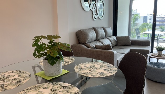 Reventa - Apartamento - Orihuela Costa - Villamartín